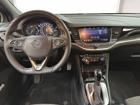 Vehicle image 24 Vehicle image 24