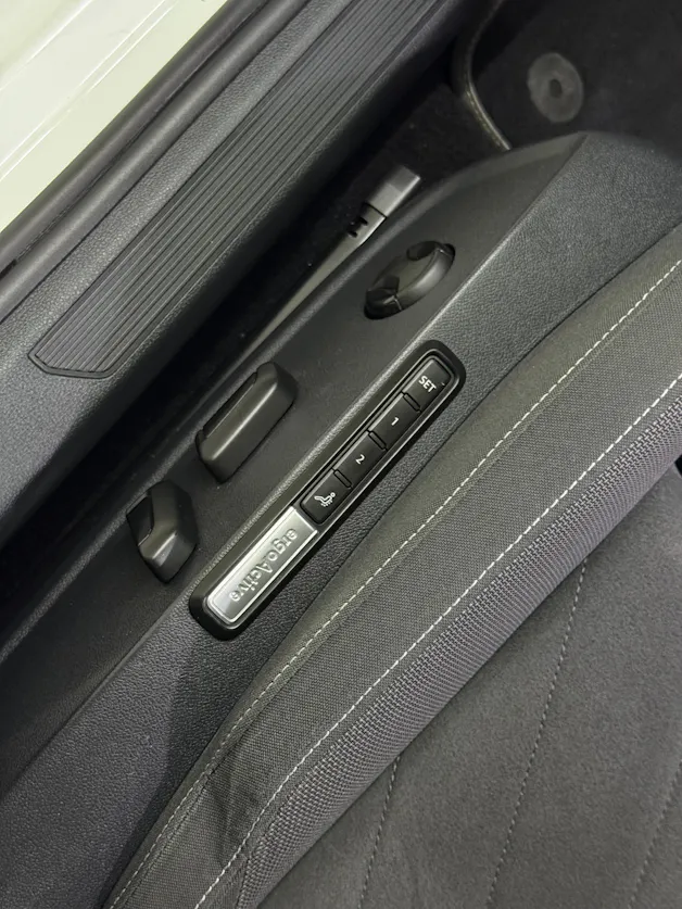 VW Golf 1.5 TSI ACT First Edition