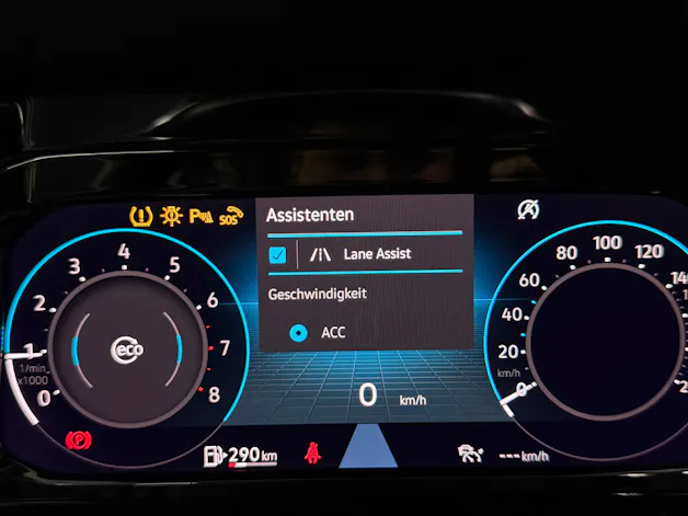 VW Golf 1.5 TSI ACT First Edition
