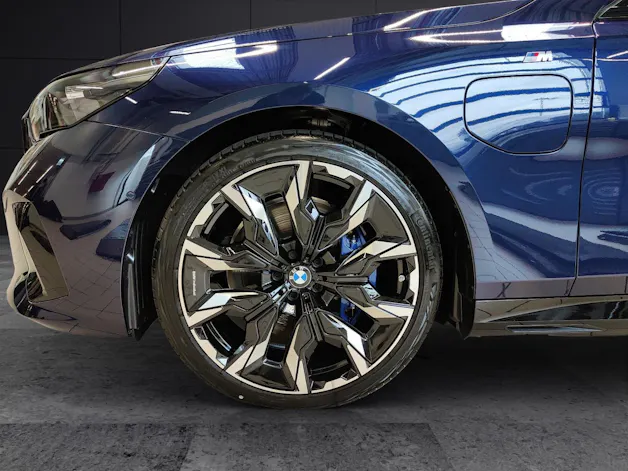 BMW 550e xDrive