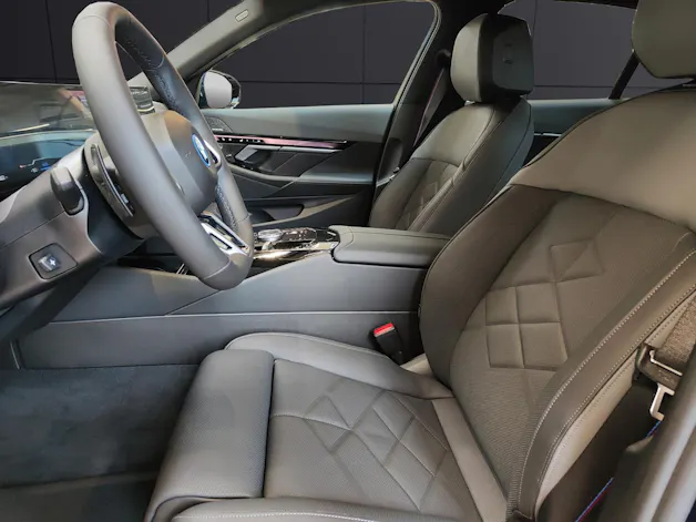 BMW 550e xDrive
