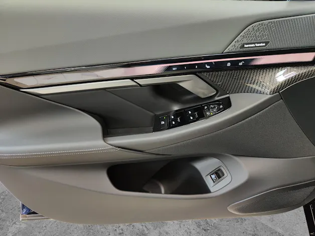 BMW 550e xDrive