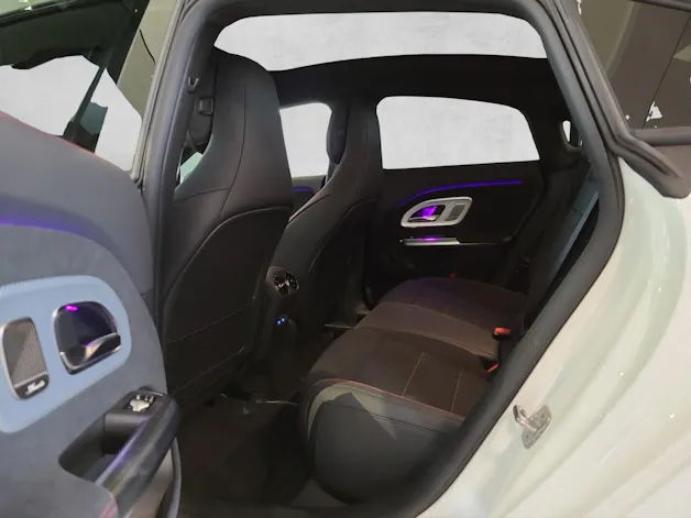 Mercedes-Benz CLA 350 4 Matic 85 kWh EQ