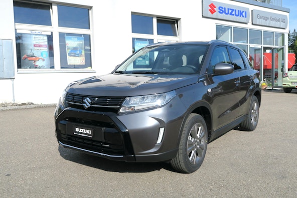First vehicle image