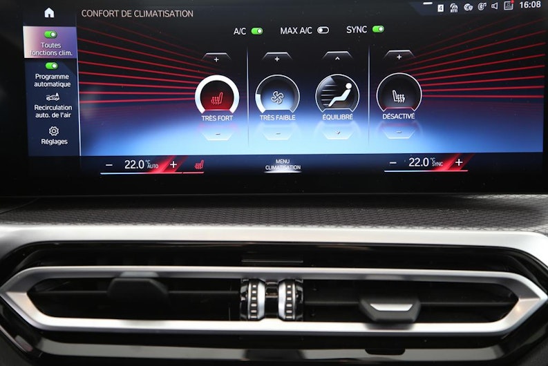 Vehicle image BMW 3 SERIES