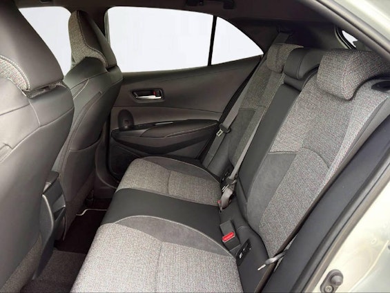 Vehicle image 7 Vehicle image 7