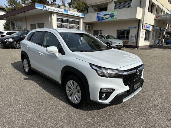 Vehicle image 10