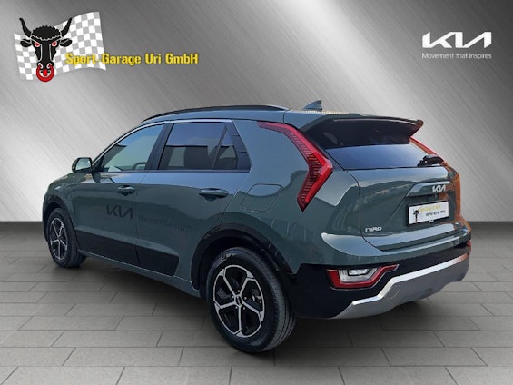 Vehicle image 3 Vehicle image 3