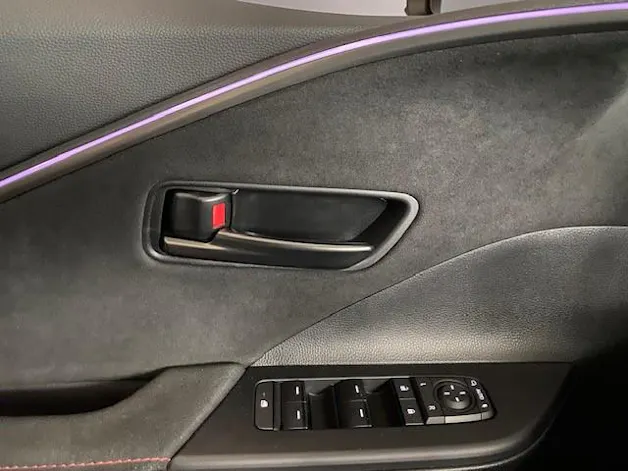 Toyota C-HR 2.0 PHEV GR Sport