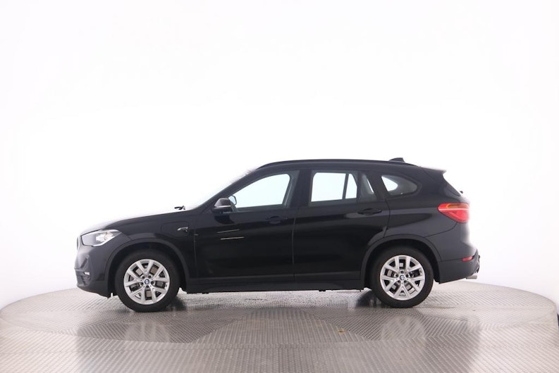 Vehicle image BMW X1