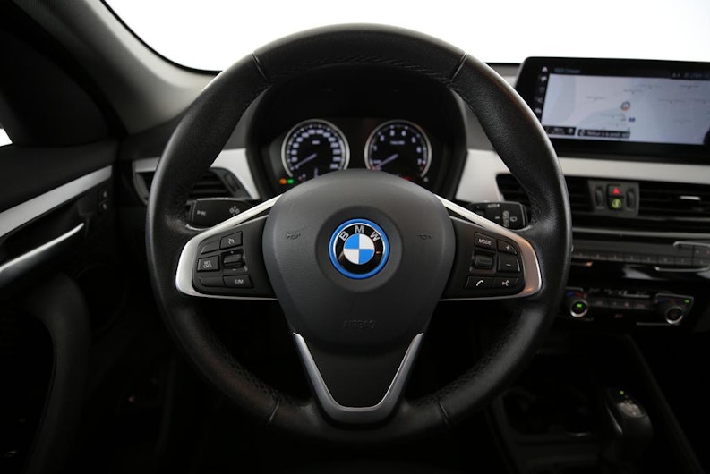 Vehicle image BMW X1