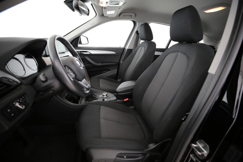 Vehicle image BMW X1