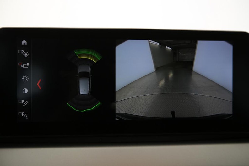 Vehicle image BMW X1