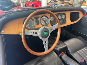 Morgan PLUS 8