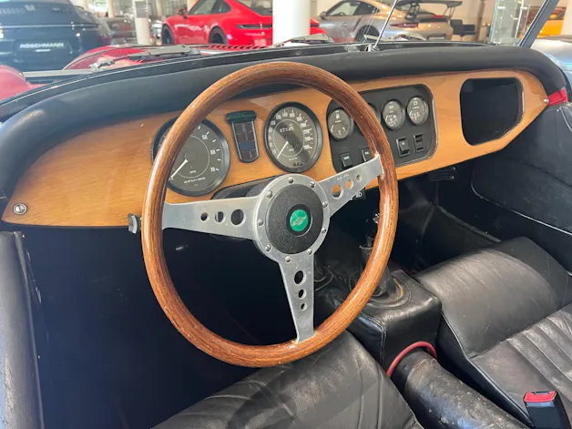 Morgan PLUS 8