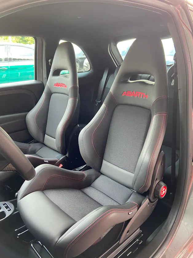FIAT 695 1.4 16V Turbo Abarth Competizione