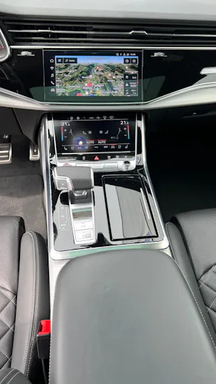 Audi SQ8 TFSI quattro tiptronic