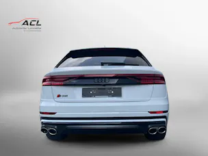 AUDI SQ8 TFSI quattro tiptronic