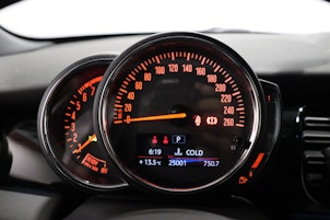 Vehicle image MINI Mini F56 2.0i Cooper S SDKG