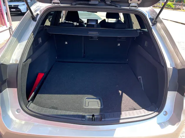 Suzuki Swace 1.8 Compact Top Hybrid