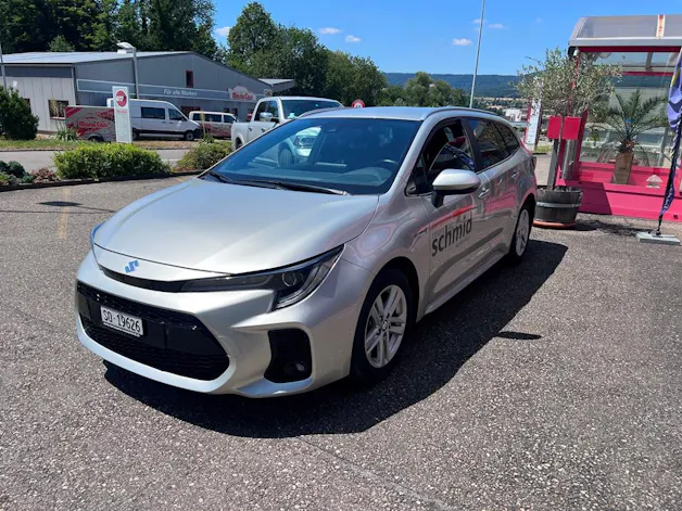 Suzuki Swace 1.8 Compact Top Hybrid