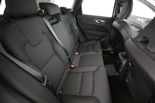 Vehicle image VOLVO XC60 2.0 T6 TE Ultra Dark eAWD