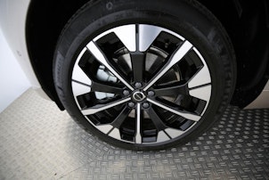 Vehicle image VOLVO XC60 2.0 T6 TE Ultra Dark eAWD