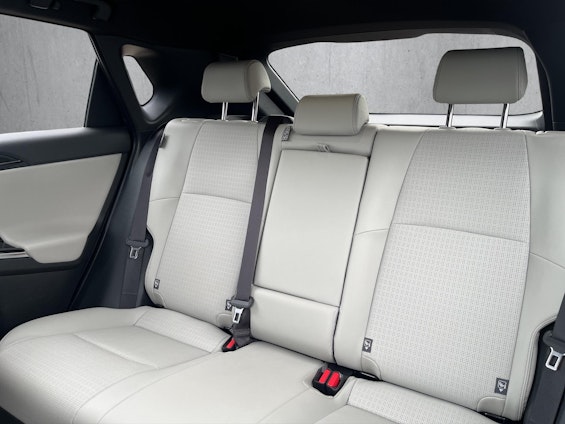 Vehicle image 11 Vehicle image 11