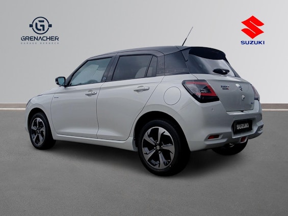 Vehicle image 5 Vehicle image 5