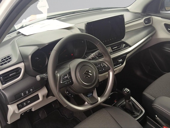 Vehicle image 13 Vehicle image 13