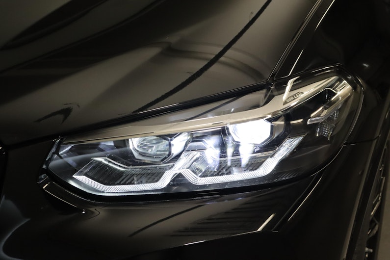 Vehicle image BMW X3