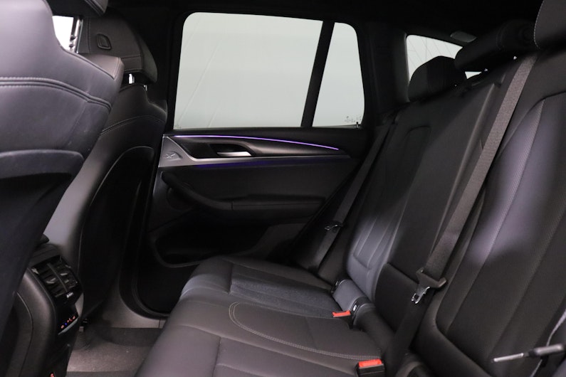 Vehicle image BMW X3