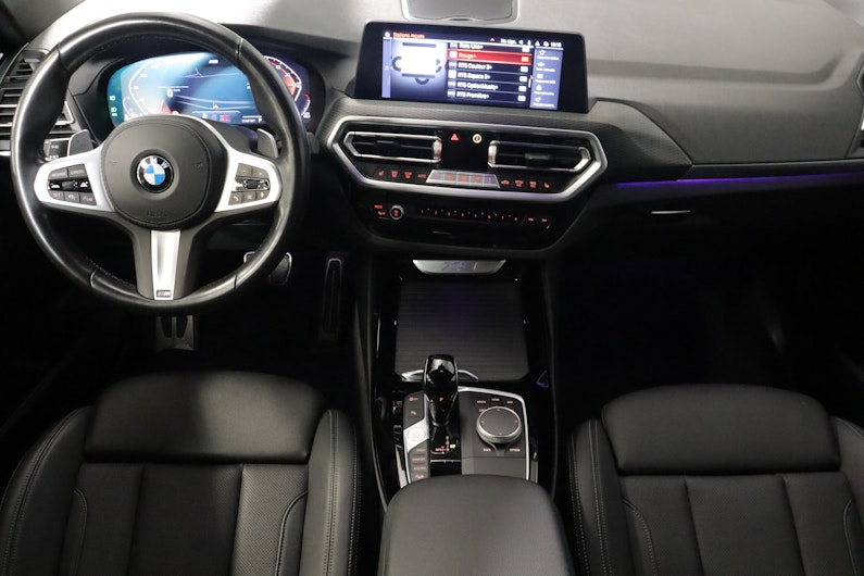 Vehicle image BMW X3