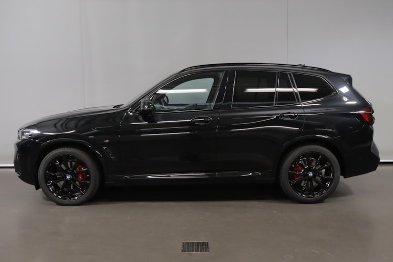 Vehicle image BMW X3