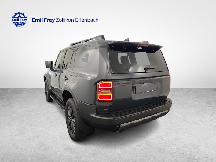 immagine del veicolo TOYOTA LANDCRUISER