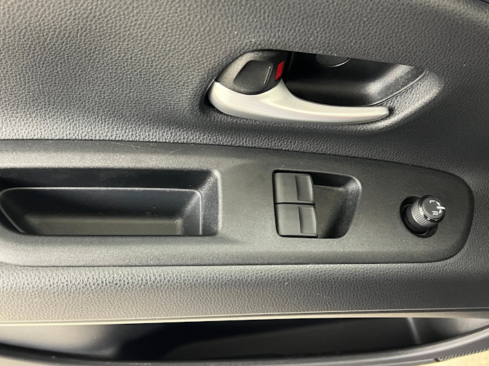 Vehicle image TOYOTA AYGO X