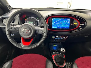 Vehicle image TOYOTA Aygo X 1.0 VVT-i Undercover