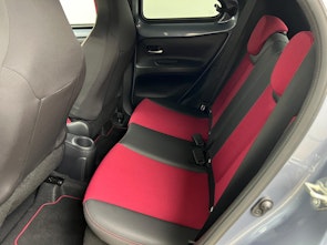 Vehicle image TOYOTA Aygo X 1.0 VVT-i Undercover