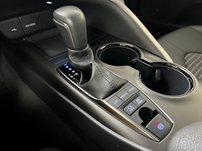 Vehicle image TOYOTA Camry 2.5 HSD Business