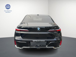 Vehicle image BMW i7 xDrive60