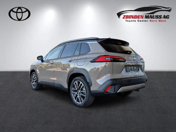 Vehicle image 3 Vehicle image 3