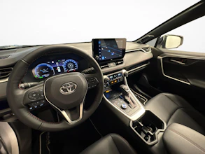 https://vehicle.imgix.net/4009490/533e892f-b364-4406-8b46-55193470974a.jpg