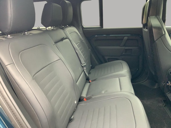 Vehicle image 8 Vehicle image 8