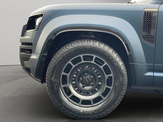 Vehicle image 7 Vehicle image 7