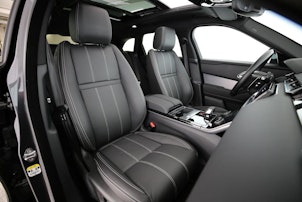 Vehicle image LAND ROVER Range Rover Velar 3.0 D I6 300 Dynamic SE