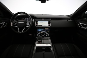 Vehicle image LAND ROVER Range Rover Velar 3.0 D I6 300 Dynamic SE