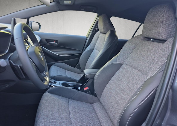 Vehicle image 9 Vehicle image 9