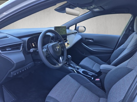 Vehicle image 8 Vehicle image 8