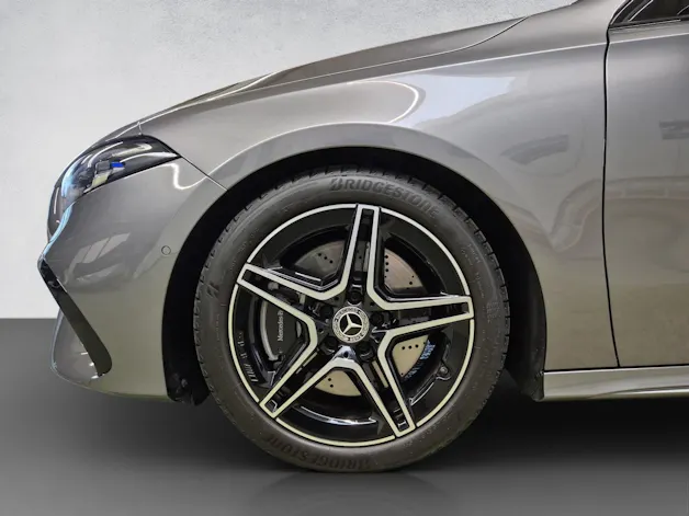 Mercedes-Benz A 250 AMG Line 4Matic