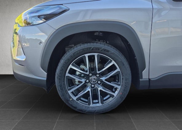 Vehicle image 14 Vehicle image 14